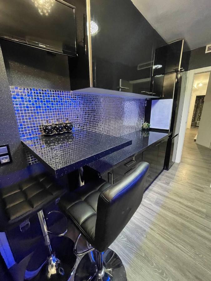 Luxury Room En Мадрид Экстерьер фото