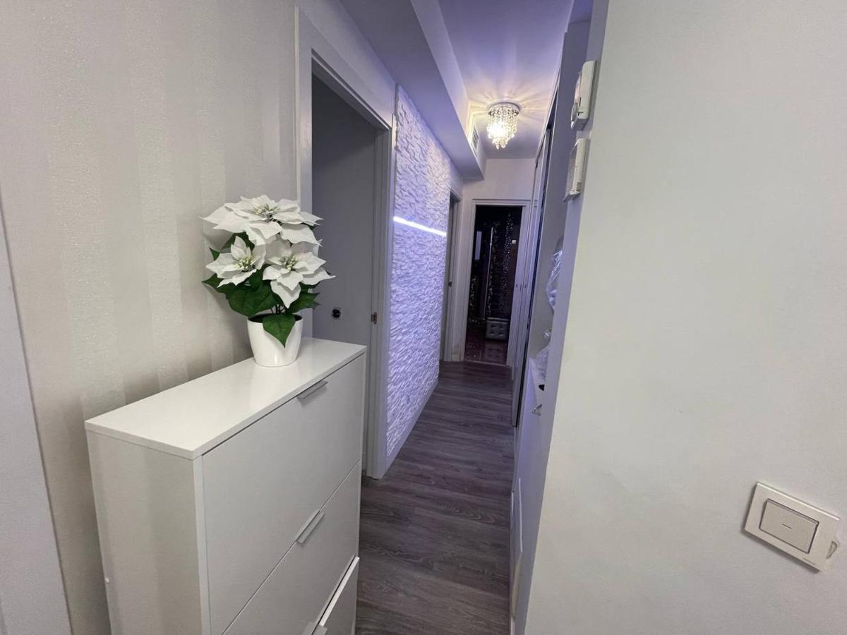 Luxury Room En Мадрид Экстерьер фото