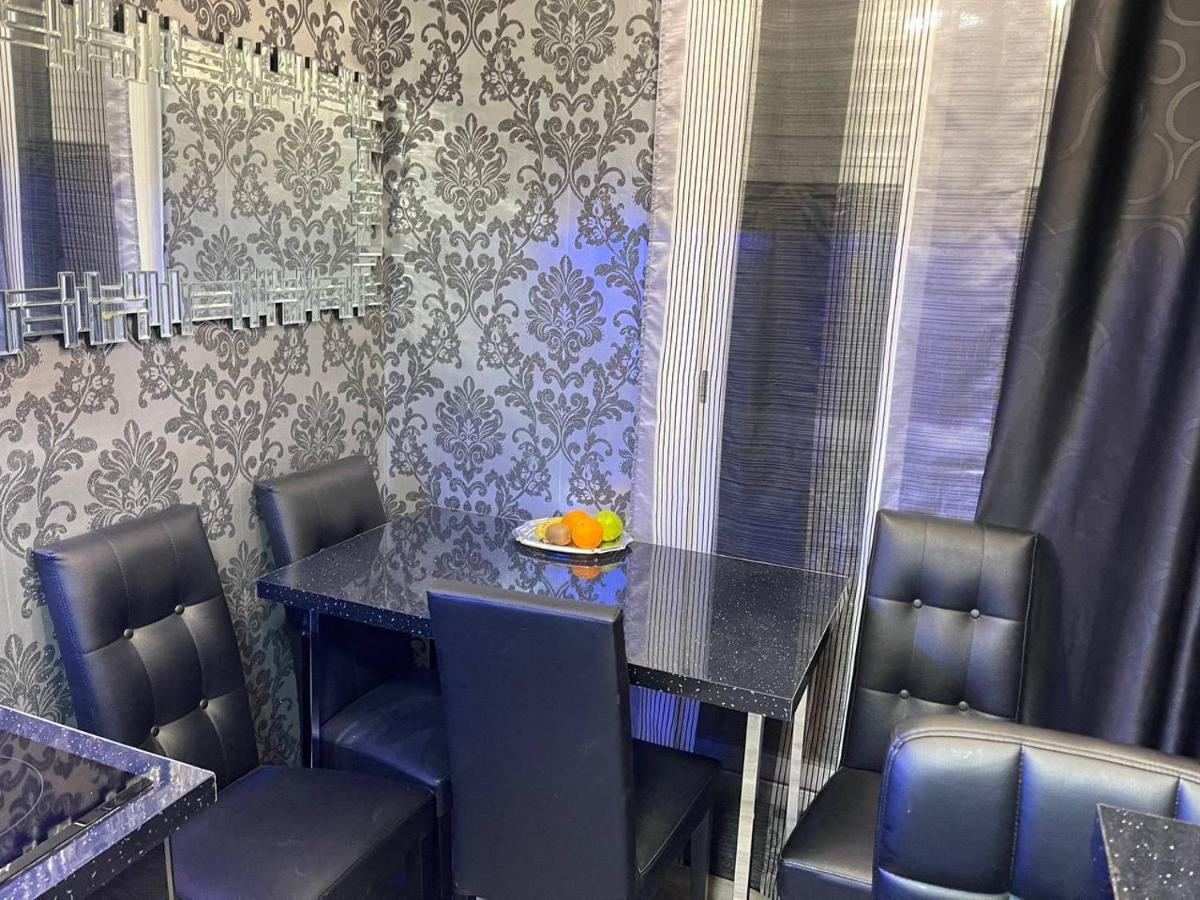 Luxury Room En Мадрид Экстерьер фото
