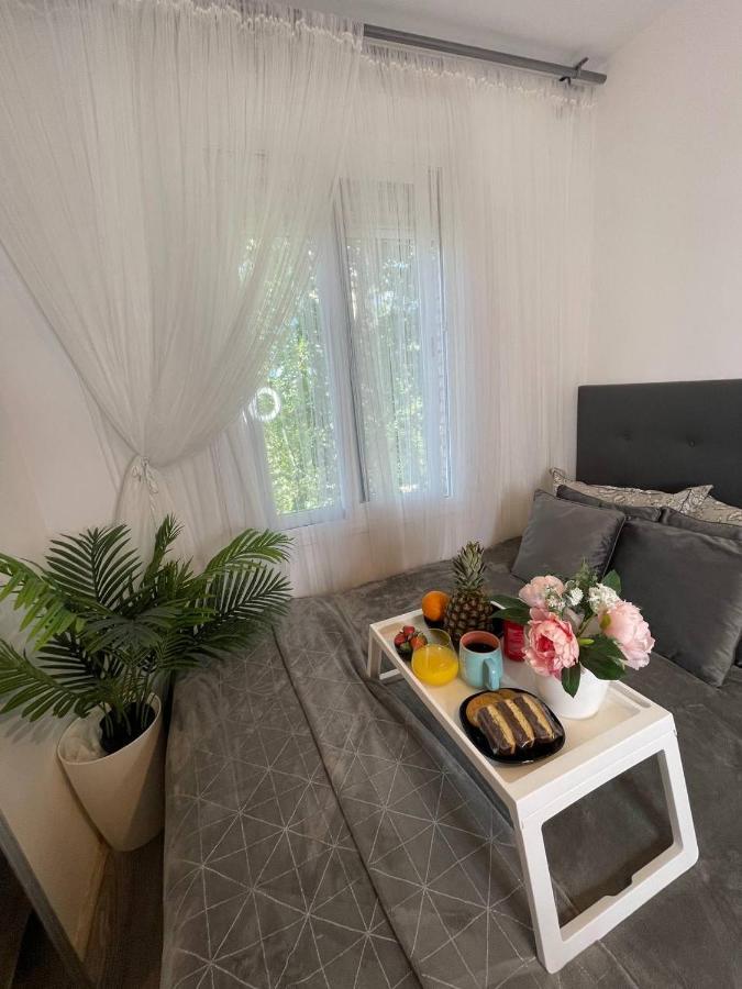 Luxury Room En Мадрид Экстерьер фото